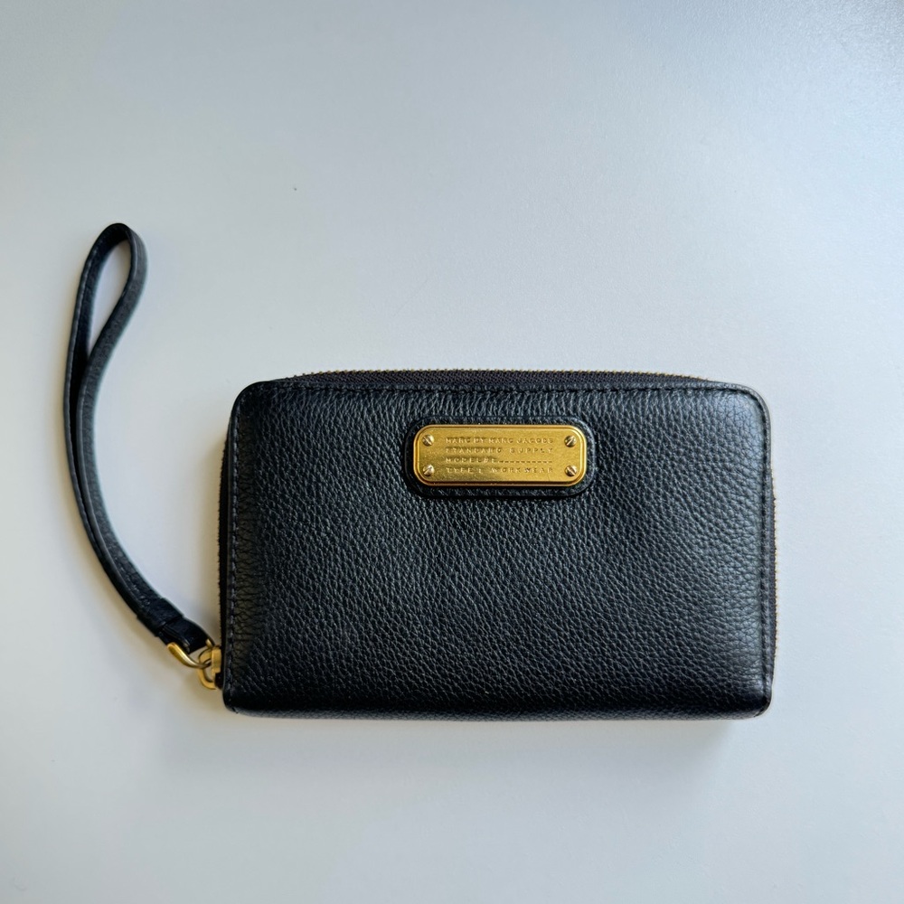 Marc Jacobs Leather Wristlet